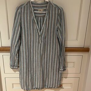 Faherty linen tunic longish blue and green stripes